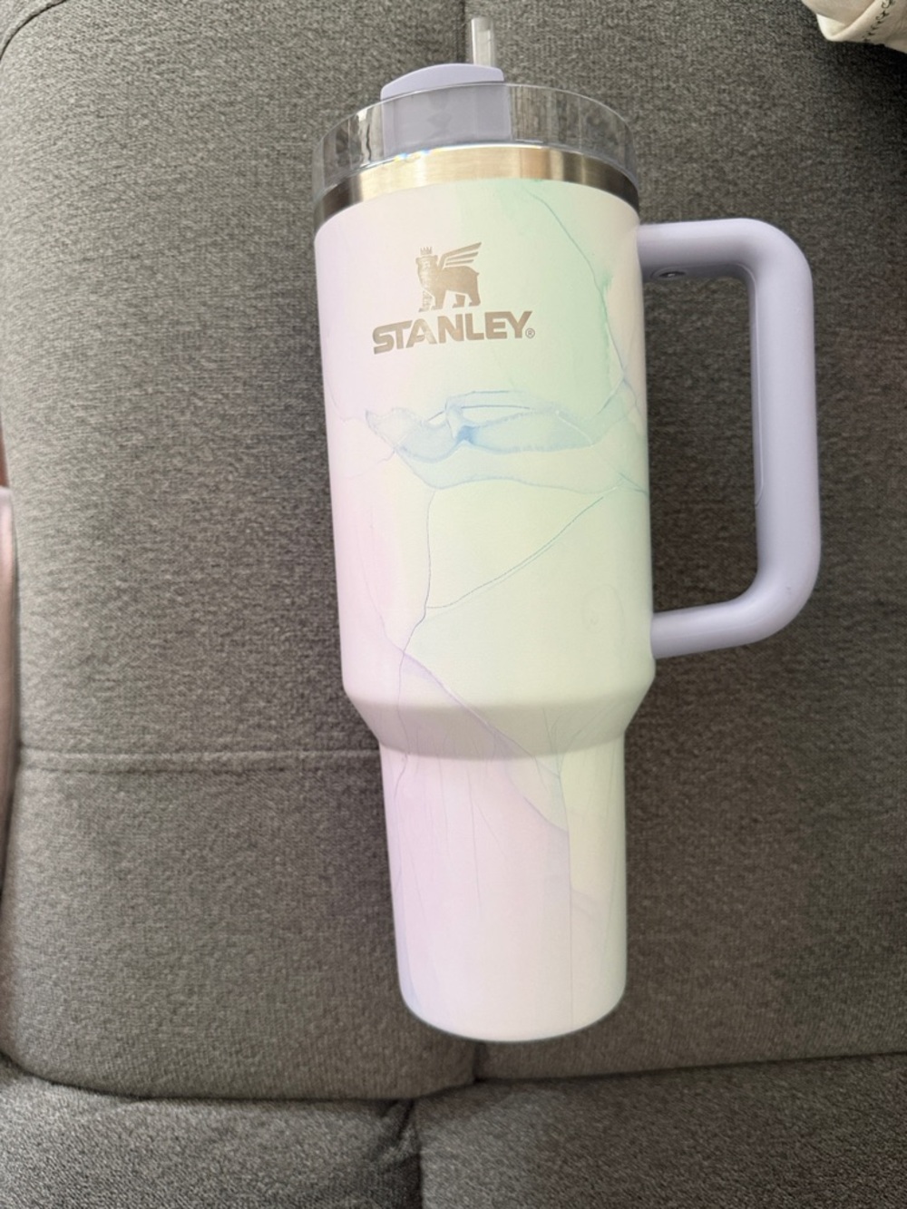 Stanley watercolor dusk quencher 40oz tumbler EUC